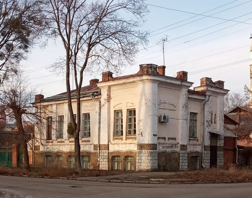 Особняк на вул. Короленка, 2