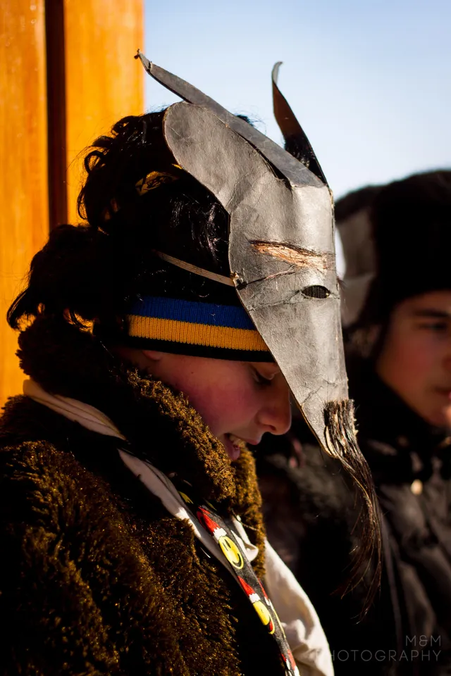 Вертеп – це одна із найстаріших культурних українських традиції, яка знову і знову повертається в моменти історичних зламів. Через образи Ірода, Смерті, Чорта, Козака й інших персонажів вертеп говорить про владу й насильство, гріх і покарання, смерть і життя. Змінюються епохи, однак вертеп залишається актуальним – від XVII століття до сьогодні. 