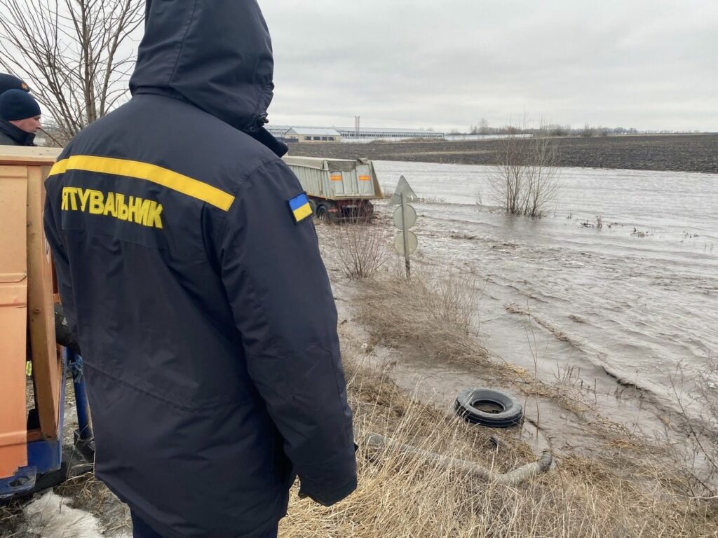 підтоплення дороги