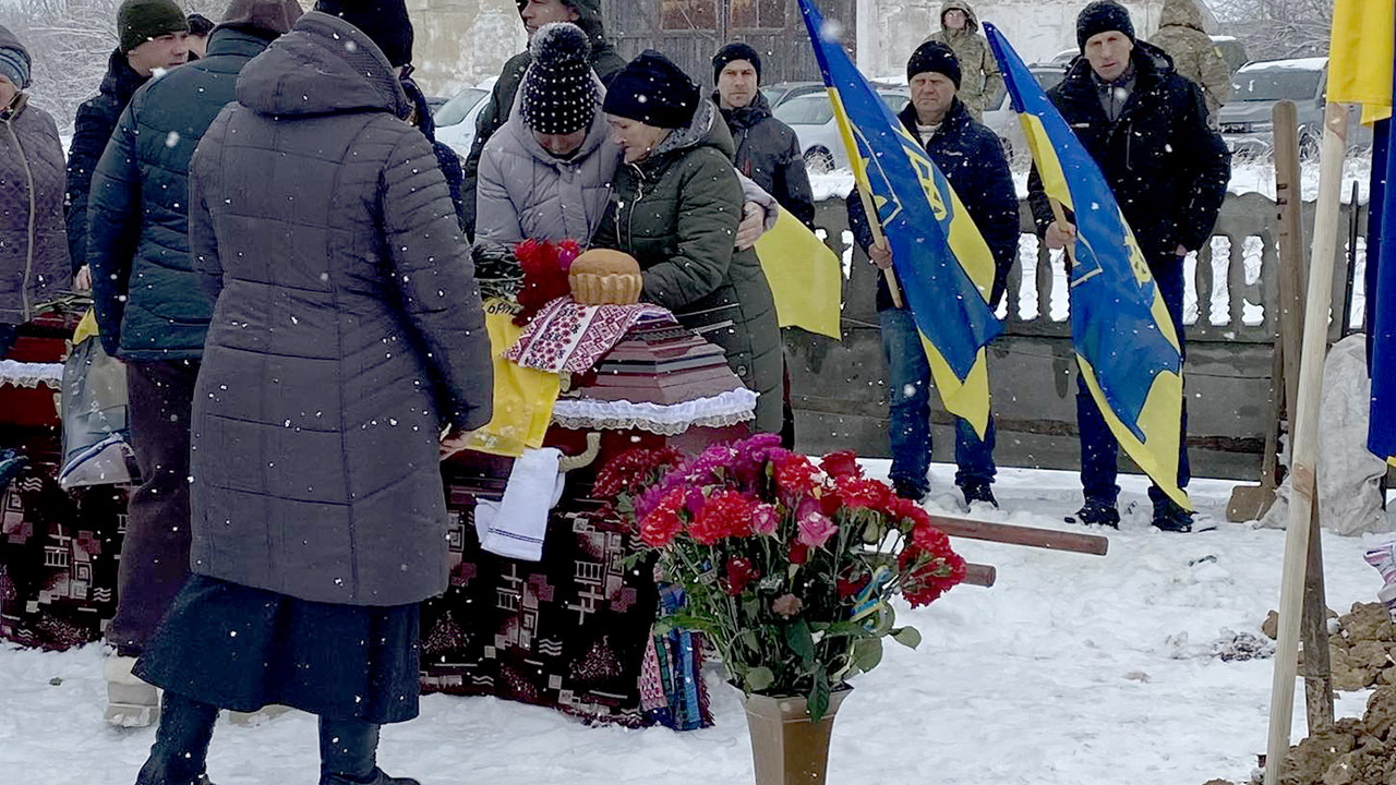 Прощання з Дмитром Котовим