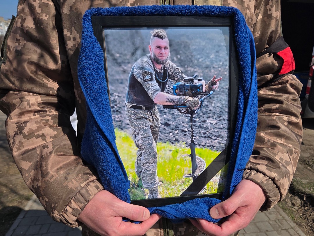 Павло Лютий повернувся на щиті