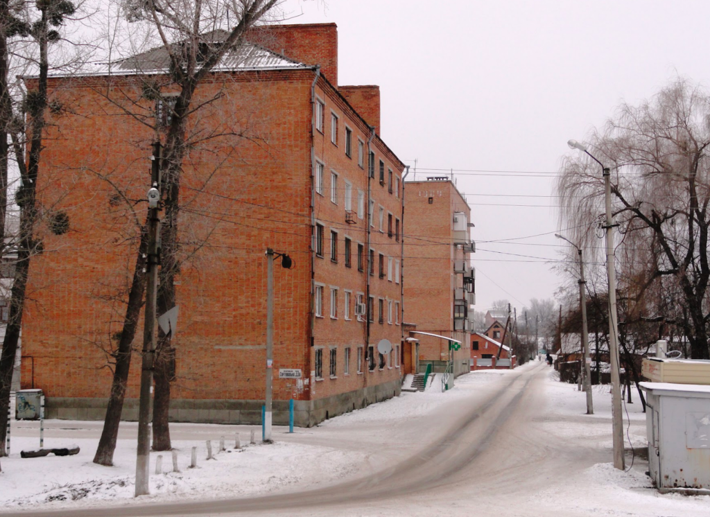 УЖКГ Полтави дробить тендери, щоб віддати «своєму» підряднику ремонт обстріляних будинків