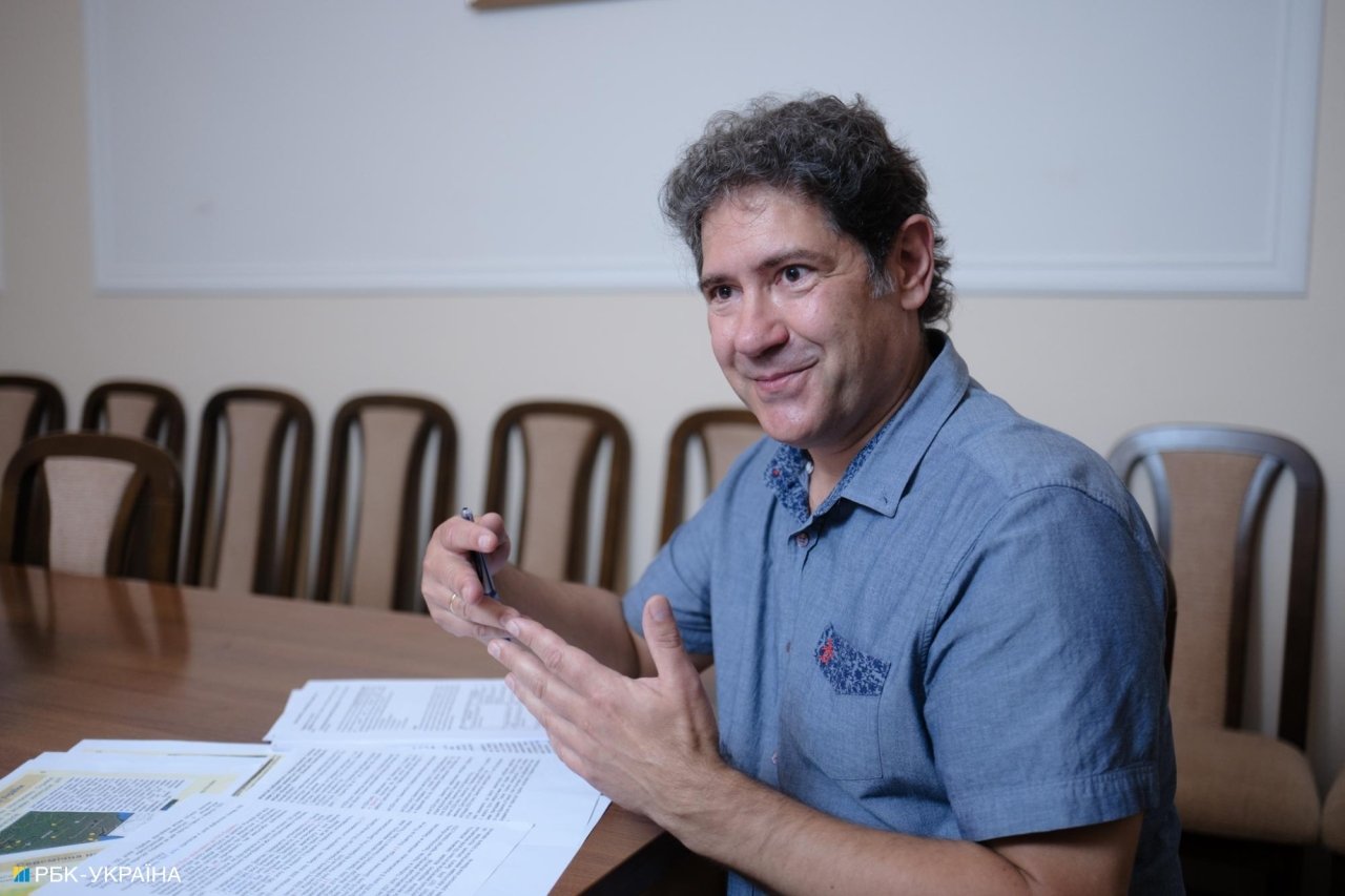 Сейсмолог Дмитро Гринь