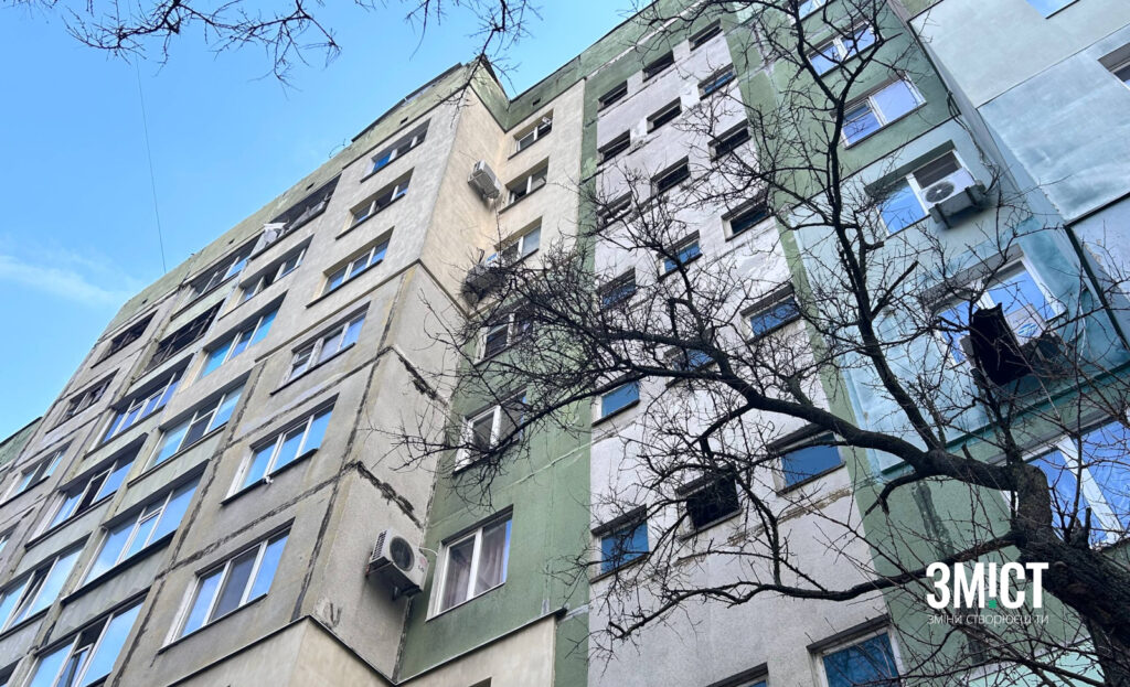 «Наш будинок в аварійному стані». Мешканці пошк...