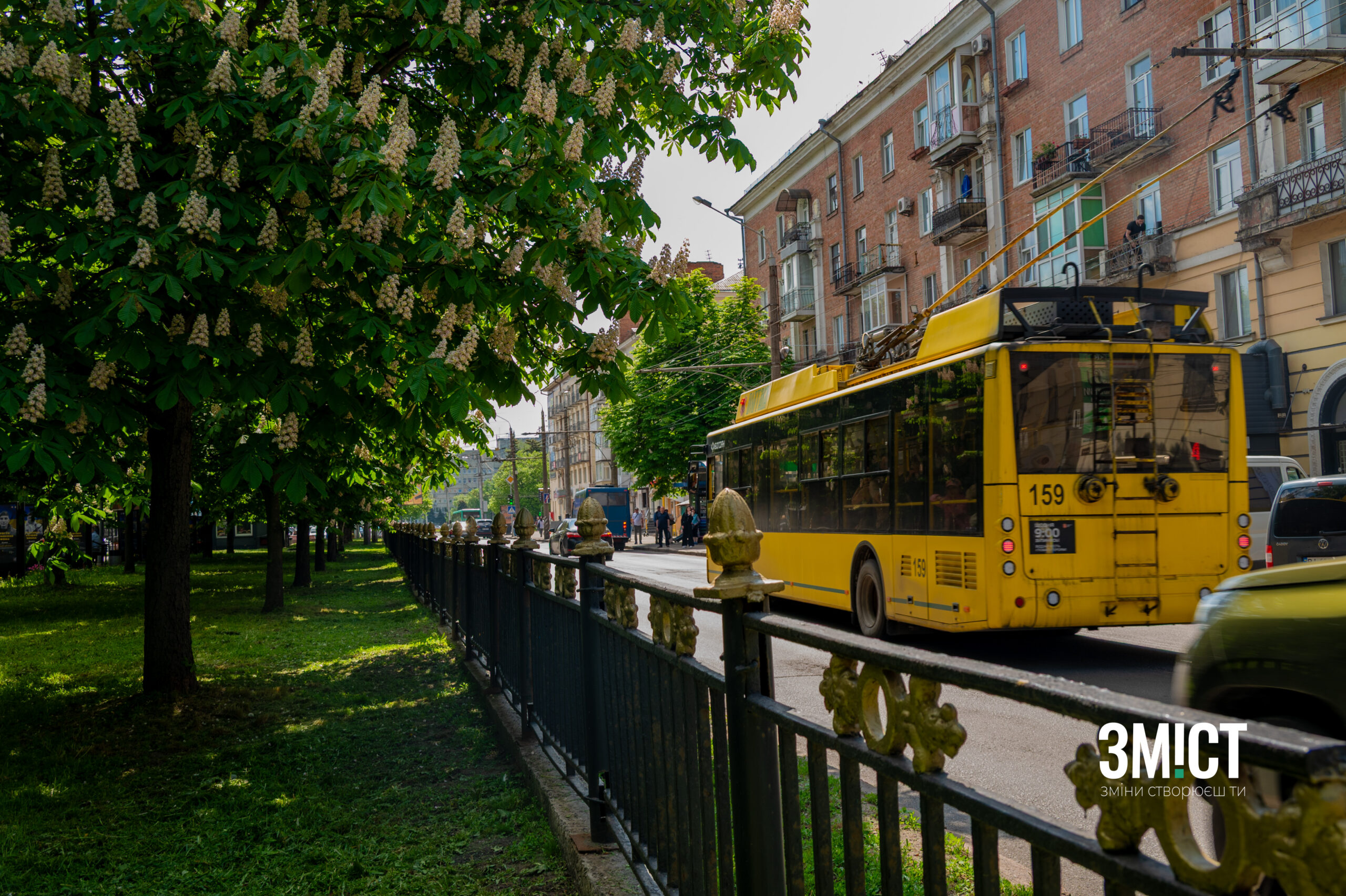 Полтавських кондукторів та водіїв комунального ...