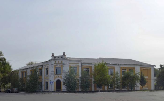 Гімназія у Полтаві шукає підрядника для аварійн...