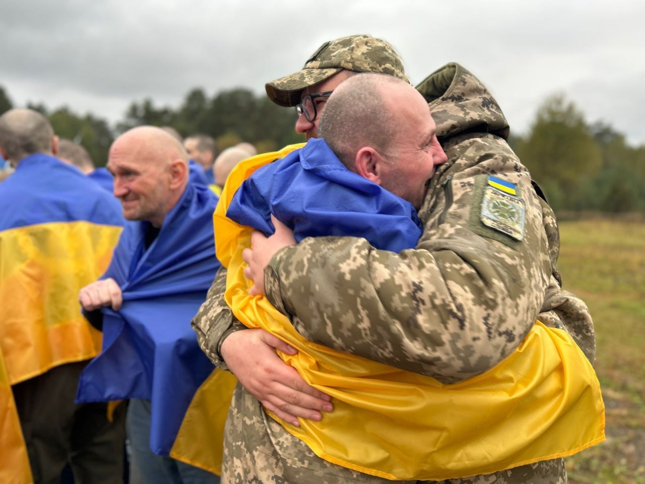 У Полтаві двоє звільнених з полону отримають гр...