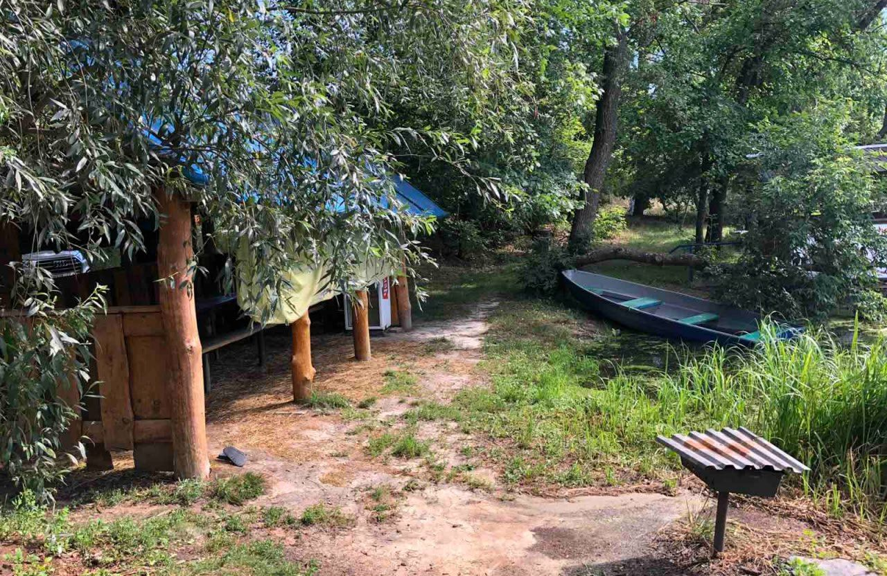 У Полтаві підприємець має знести зону відпочинк...