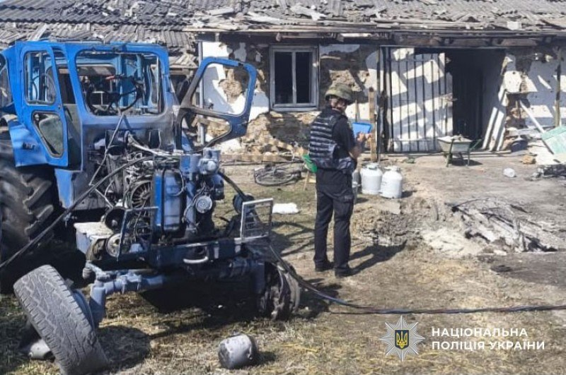 СБУ та поліція фіксують наслідки атаки БпЛА по ...