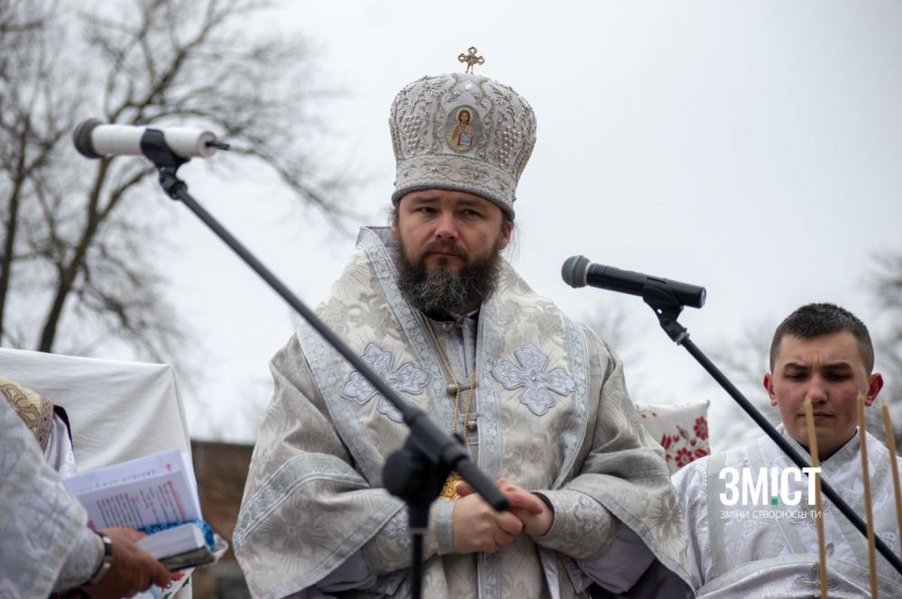 Полтавці занурилися у Ворсклу на Водохреще