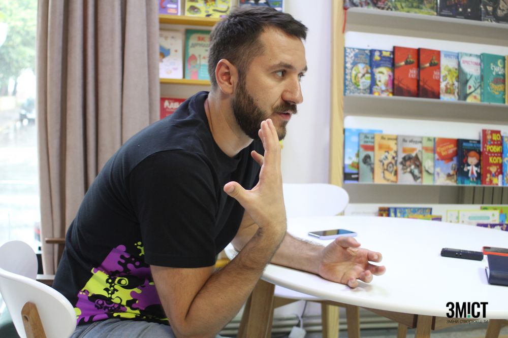 Слава Жила знайомий зі специфікою театрів з самого дитинства