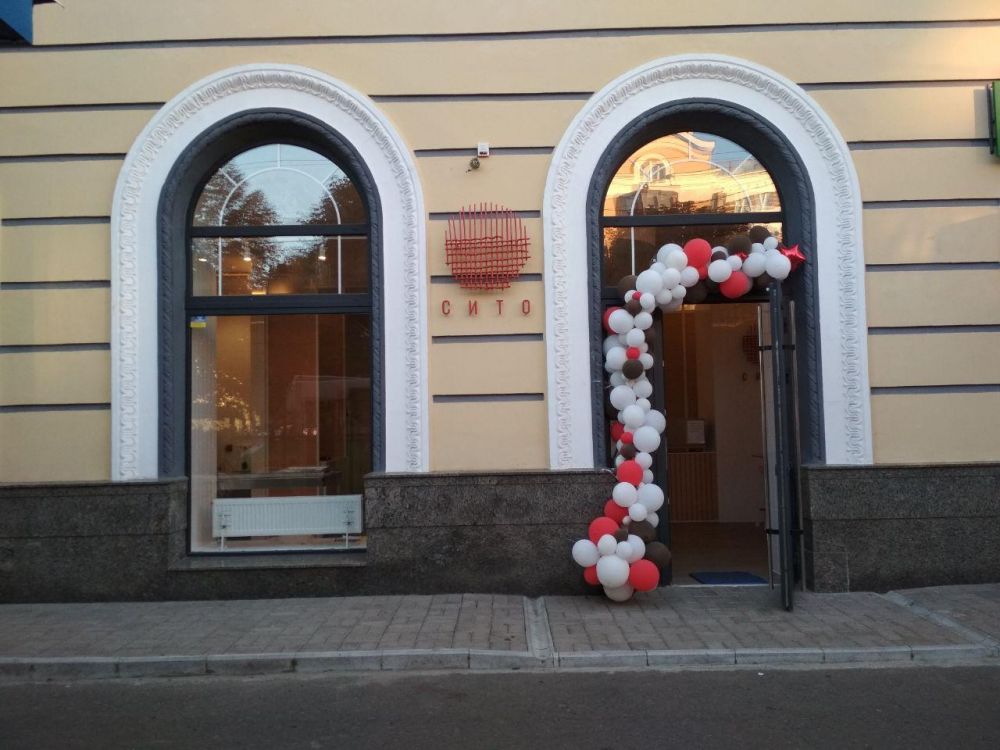 Ресторан, де виготовляють напівфабрикати на відкритій кухні