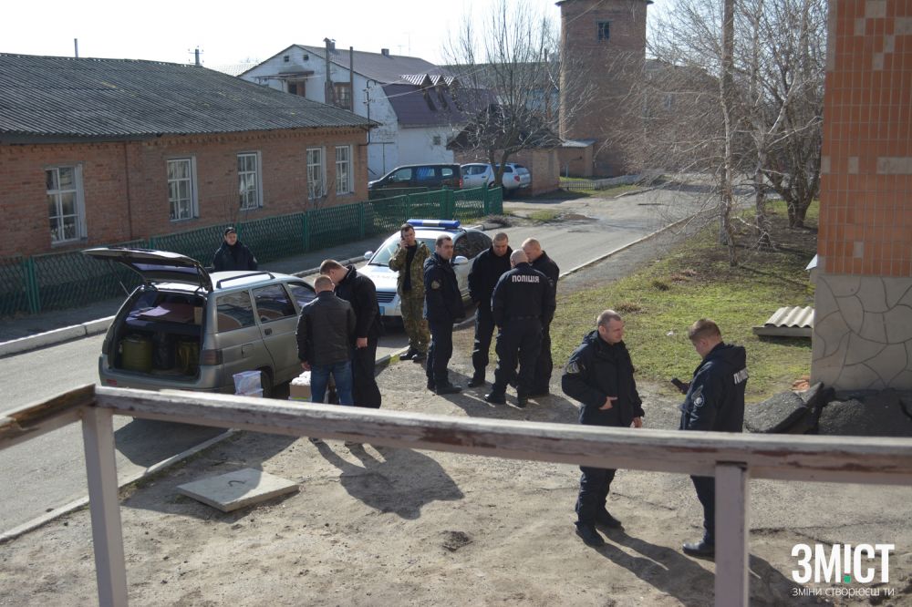 Правоохоронці у Нових Санжарах