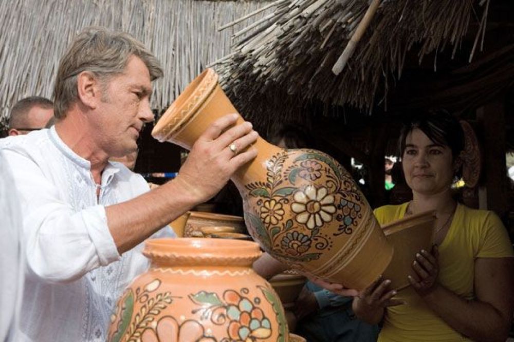 Ющенко на Сорочинському ярмарку, 2009 рік. (ТСН)