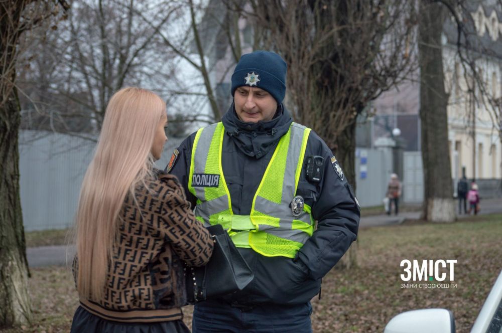 Вперше оштрафували водійку за перевищення швидкості на вулиці Маршала Бірюзова