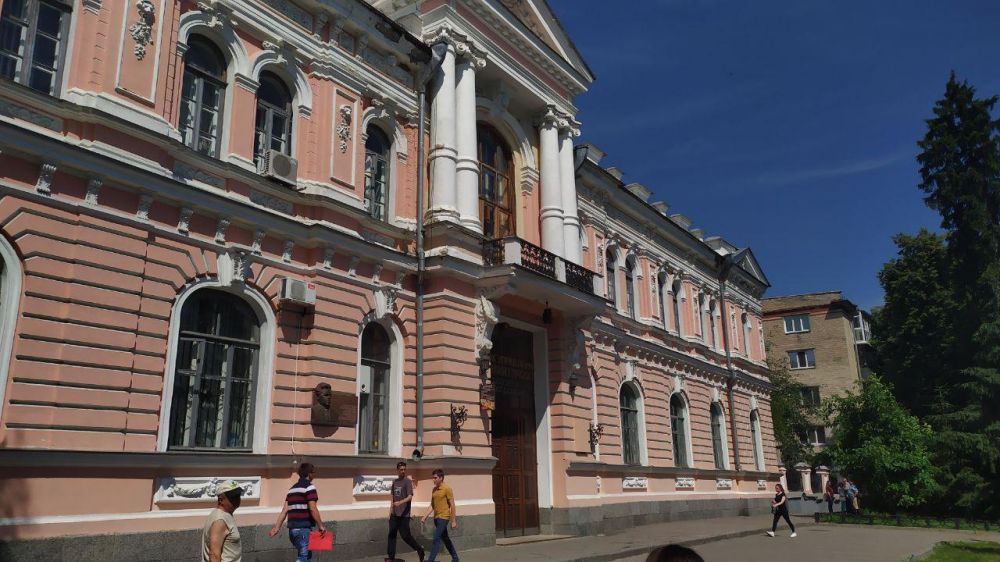 До поліції повідомили про замінування полтавського коледжу