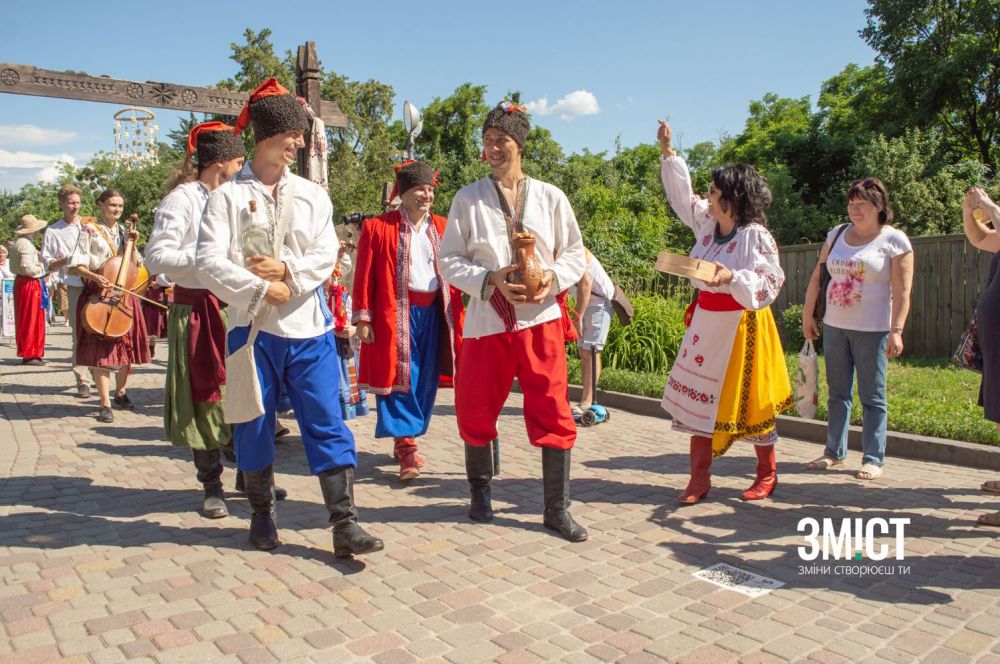 У садибі Котляревського відіграли весілля з минулого