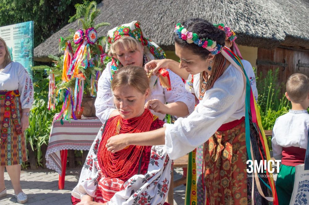 У садибі Котляревського відіграли весілля з минулого