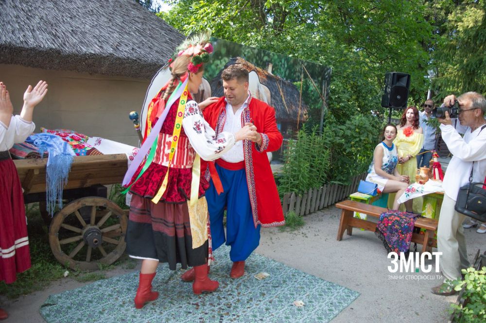 У садибі Котляревського відіграли весілля з минулого