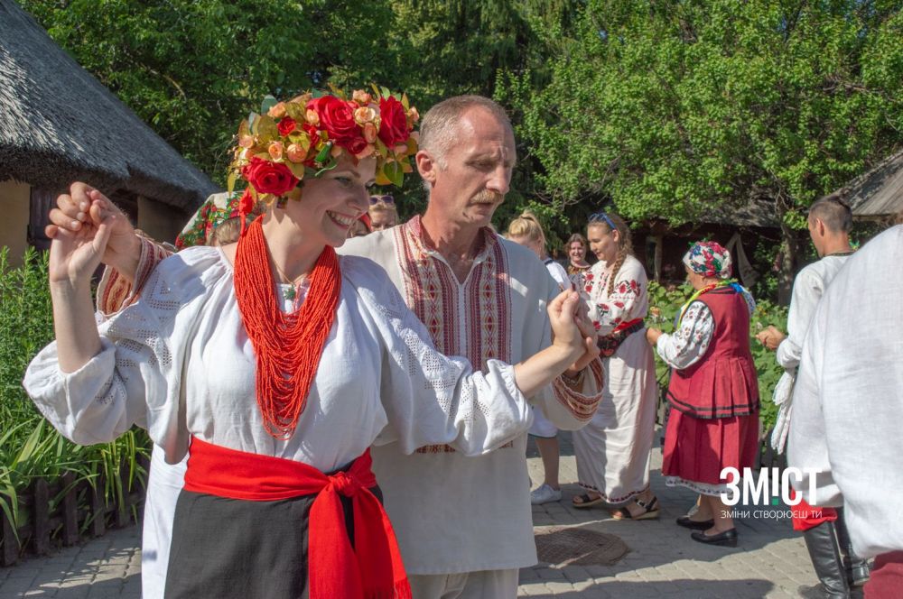 У садибі Котляревського відіграли весілля з минулого