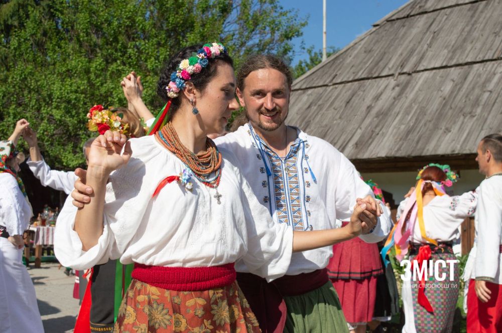 У садибі Котляревського відіграли весілля з минулого