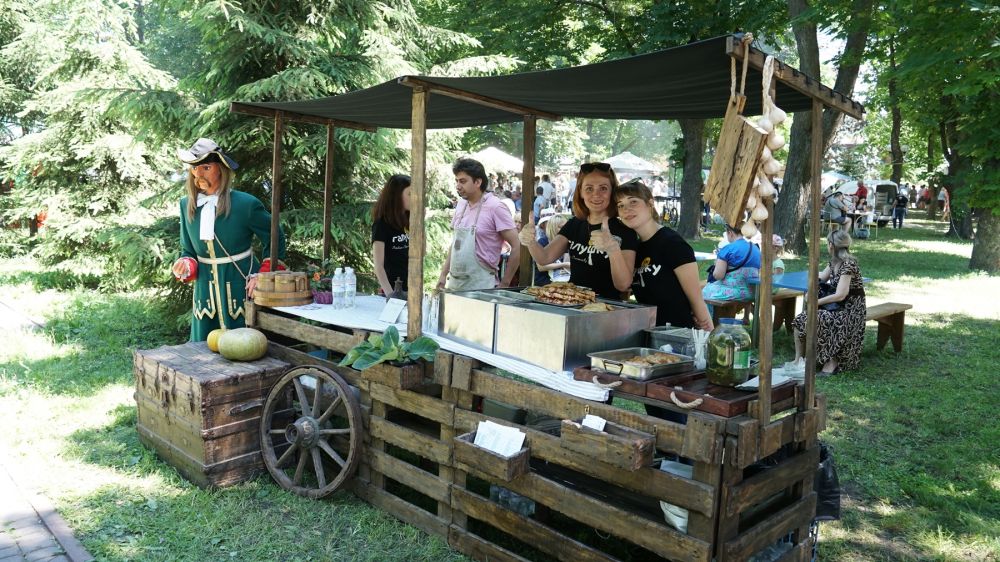 На Івановій горі розпочався гастрономічний фестиваль