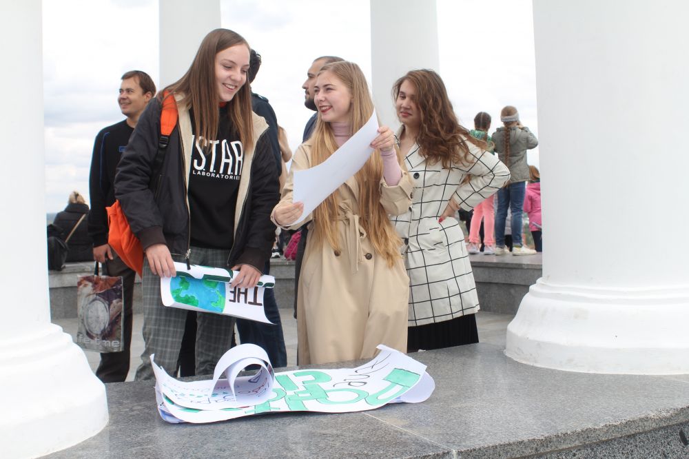 У Полтаві пройшлися з вимогою врятувати планету від екокатастрофи