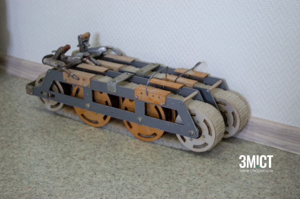 У кабінеті Антона Фалтинського