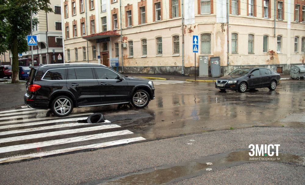 Провалена частина аварійного колектора