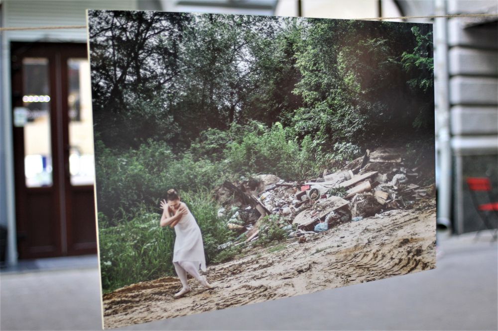 Екофотовиставка, яку відзняли на полтавських смітниках