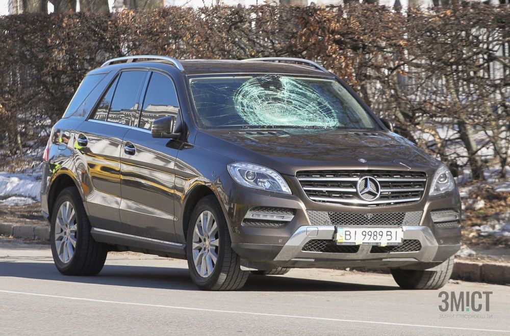 Автівка Наталії Саєнко під час слідчого експерименту