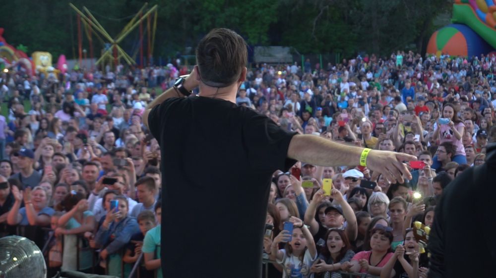 Гурт «Без обмежень»