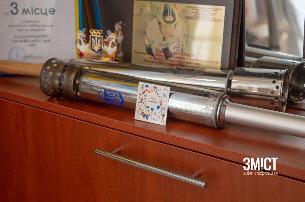 У музеї багато експонатів, які справляють враження на відвідувачів