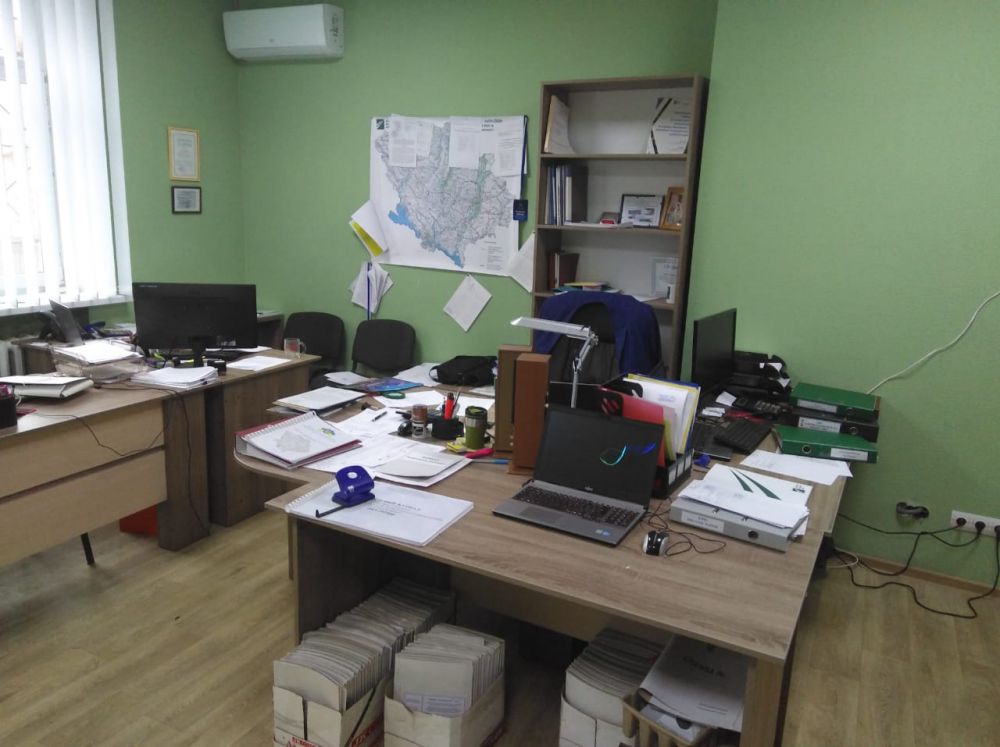 Тривають обшуки в кабінетах