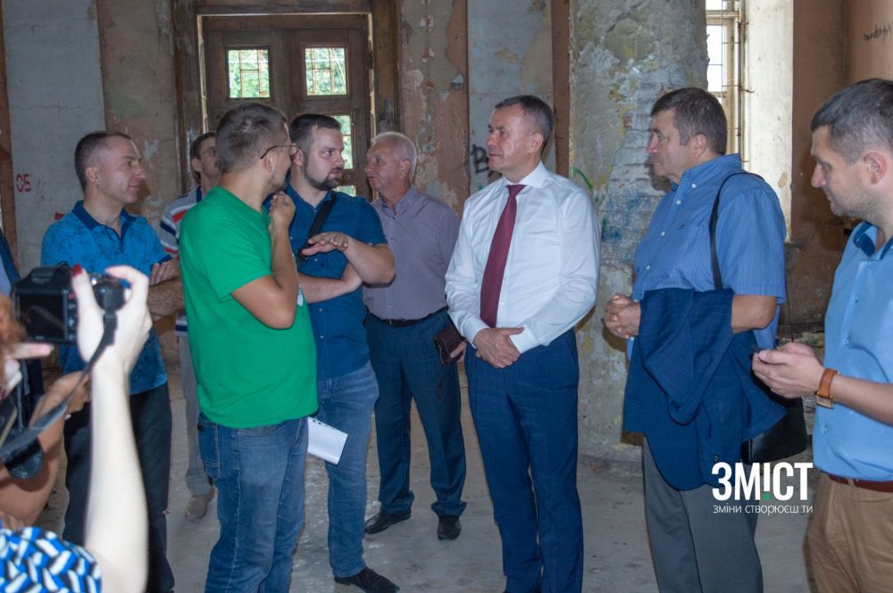 Для голови ДСА Зеновія Холоднюка провели екскурсію Кадетським