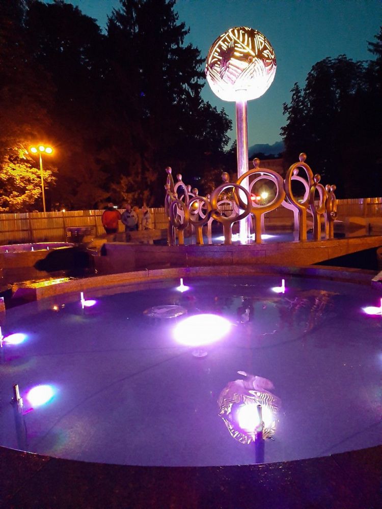 Відбувся пробний запуск фонтану 