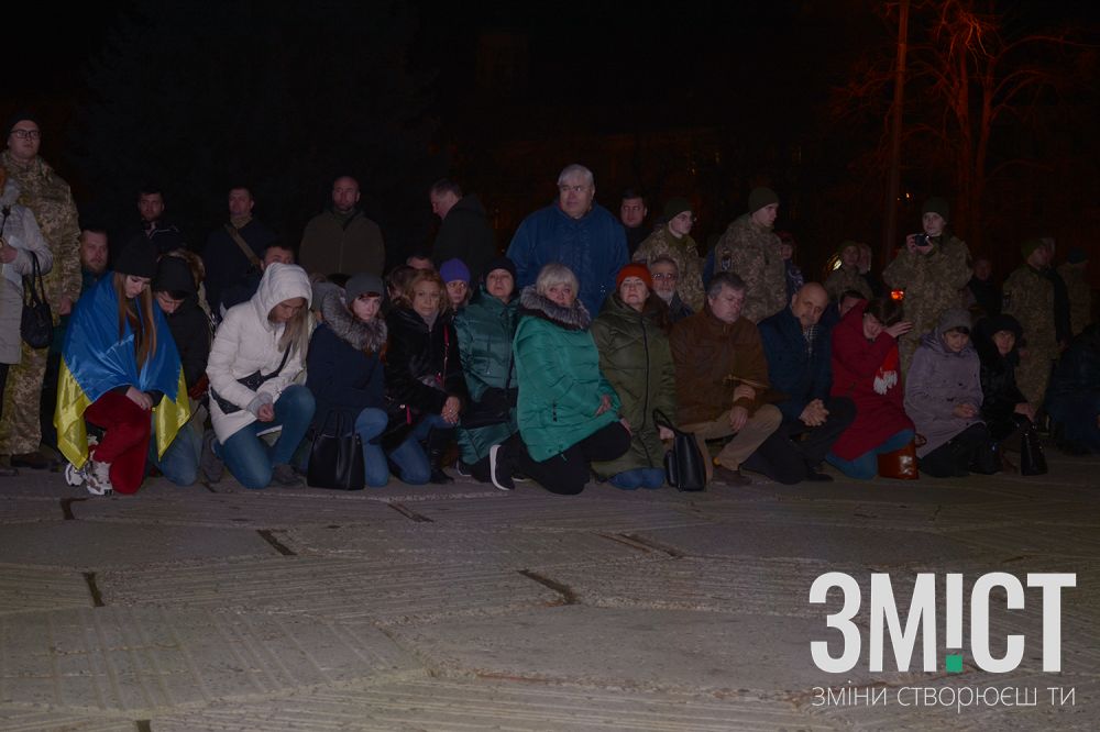 Полтавці попрощалися із полеглим 22-річним військовослужбовцем Максимом Хітайловим