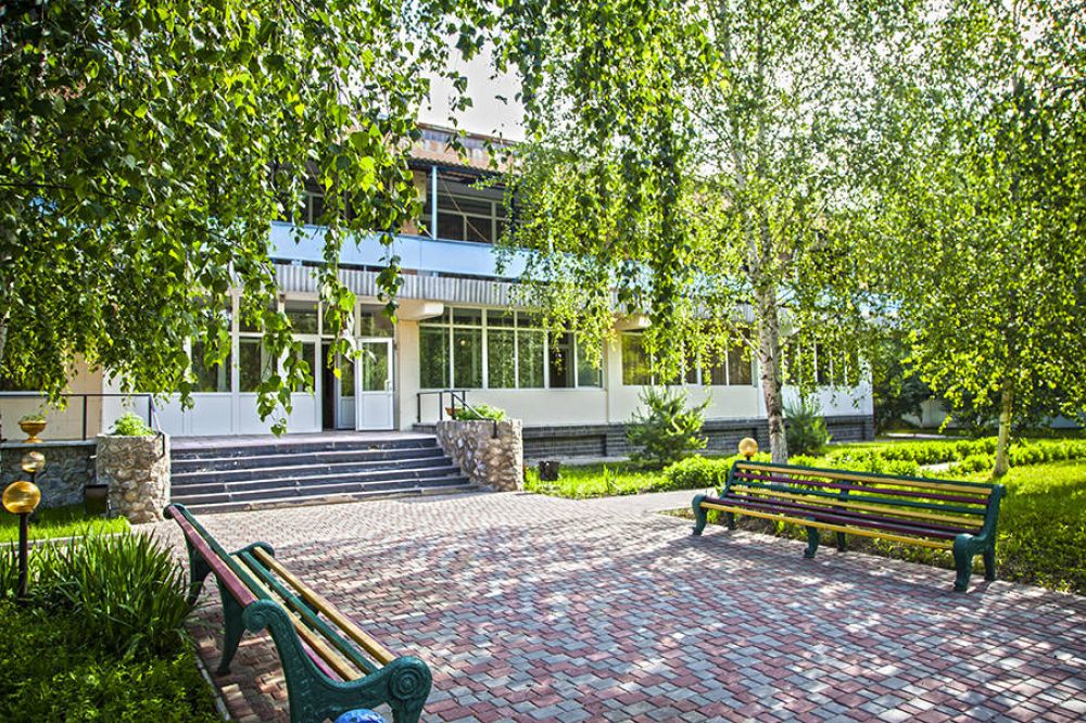 Медцентр Нацгвардії у Нових Санжарах (фото - UATravel)