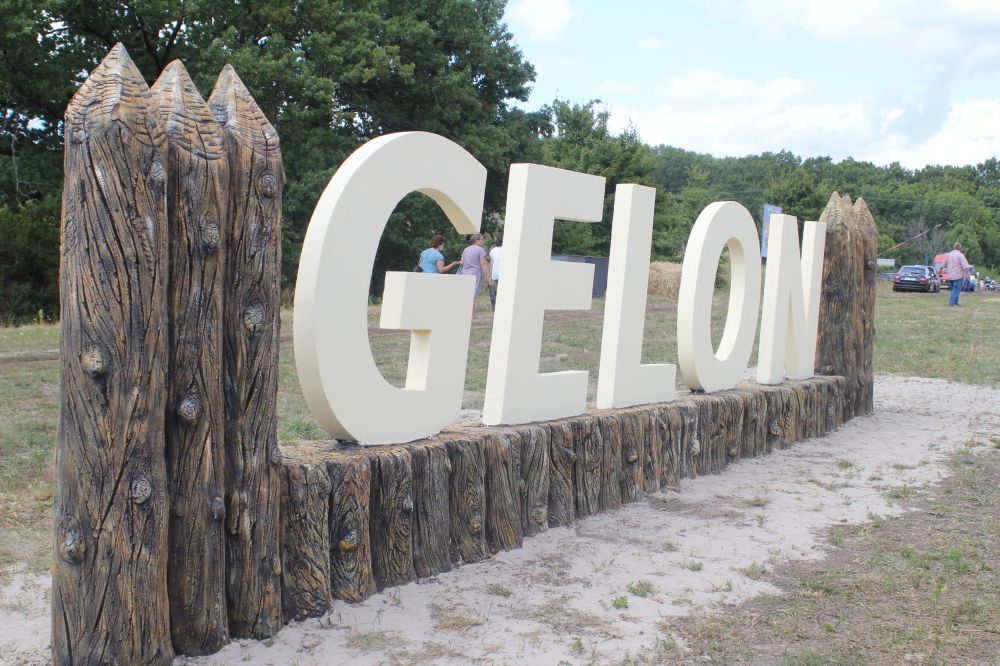 Атрибути етнофестивалю