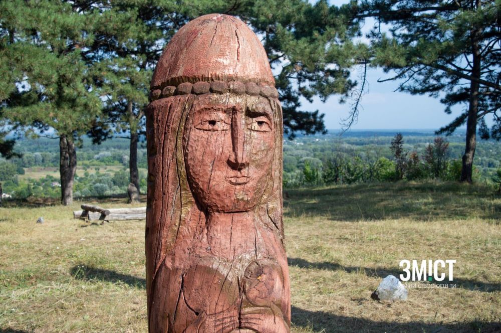 Капище під Полтавою