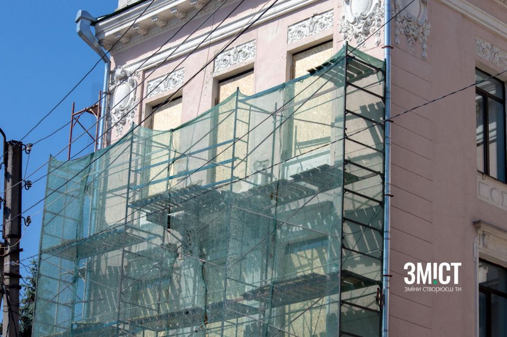 Полтавський палац дитячої творчості, збудований як музичне училище Ахшарумова