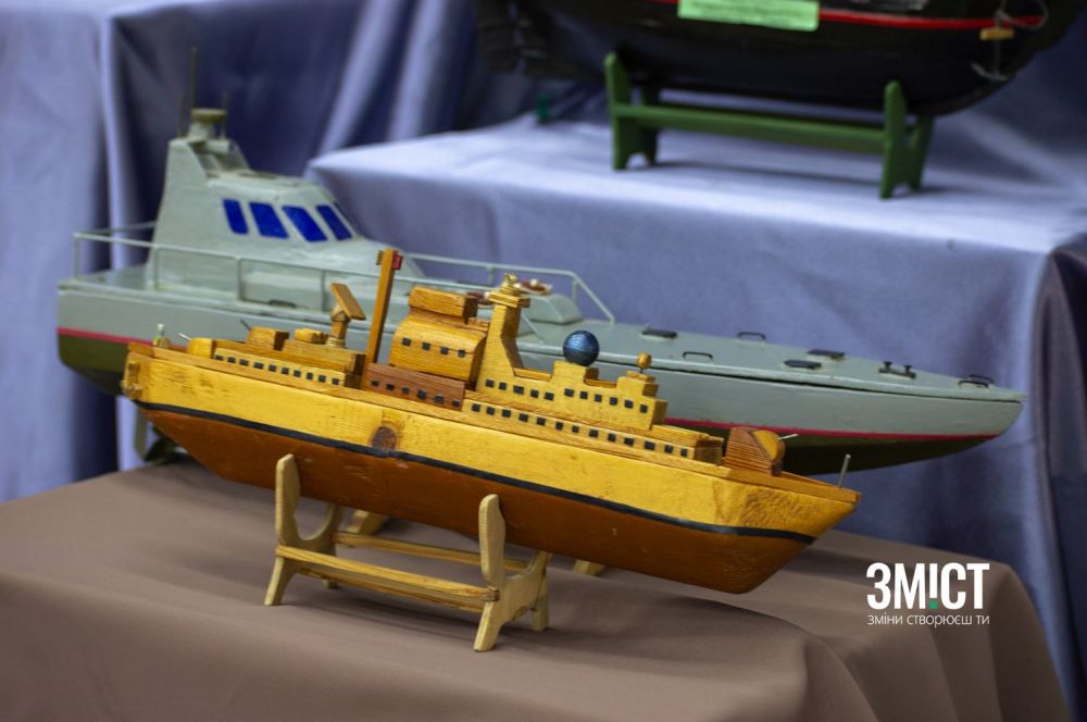 Виставка робіт на фестивалі