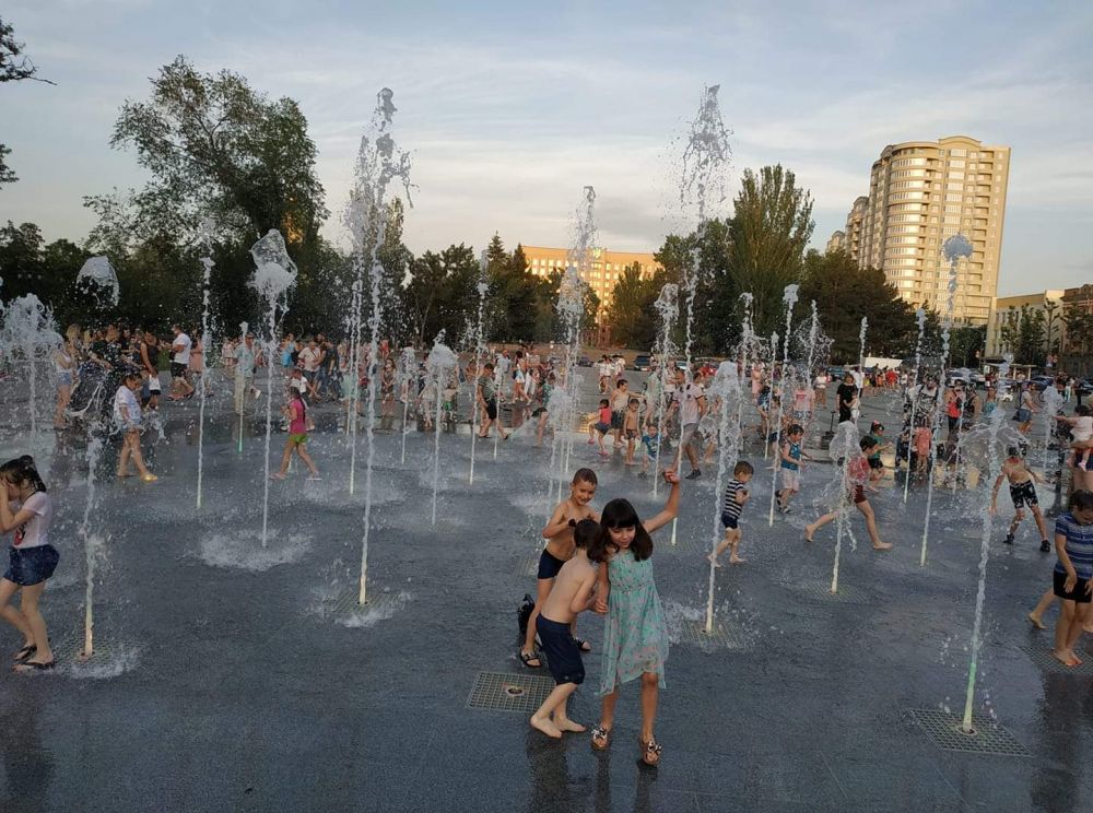 Такий вигляд площа має нині (фото - Євгенія Паралути)