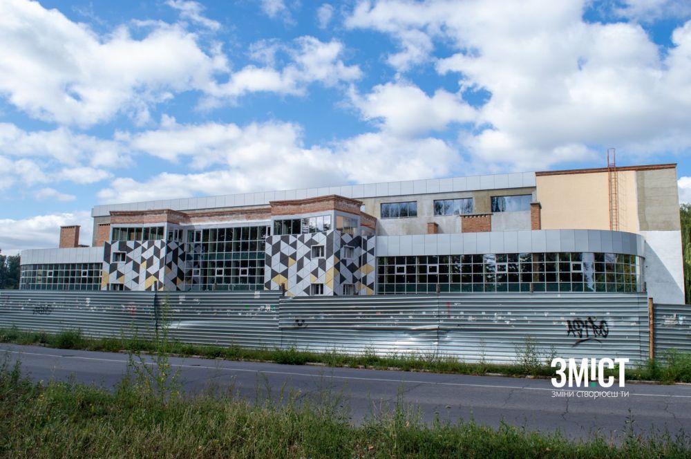 Спорткомплекс на Петра Юрченка