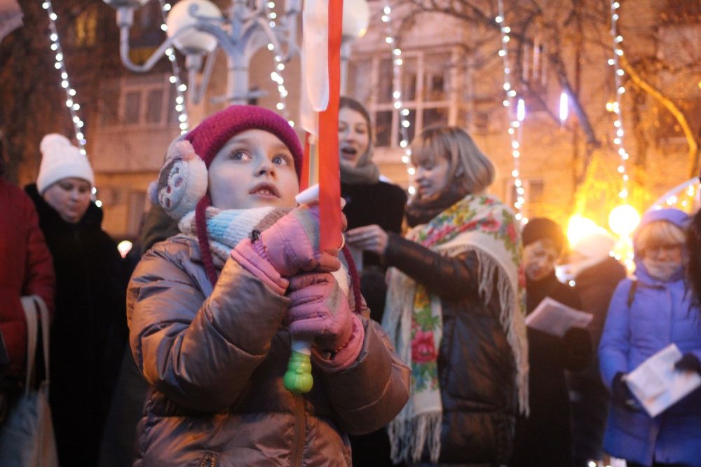 Кількадесят полтавців зібралися разом, аби защедрувати