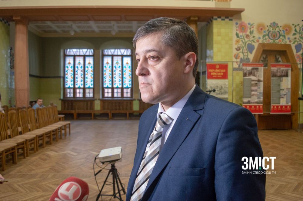 Олег Пустовгар