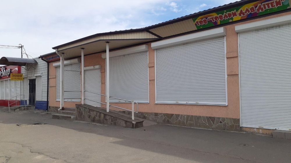 Одне з небагатьох місць на ринку, де сьогодні не людно