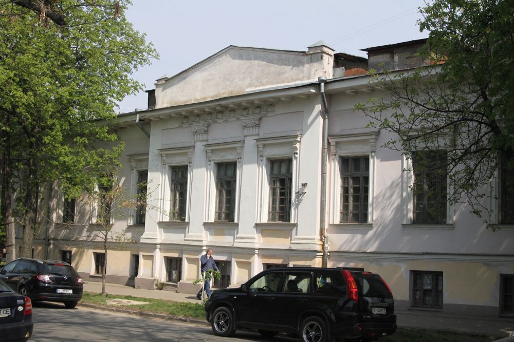 Міський маєток на вул.Пушкіна,42.