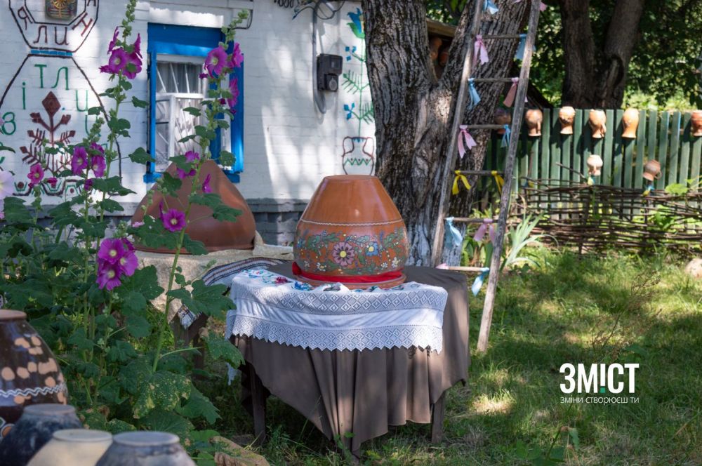 У Опішні можна посмакувати борщем за різними рецептурами 