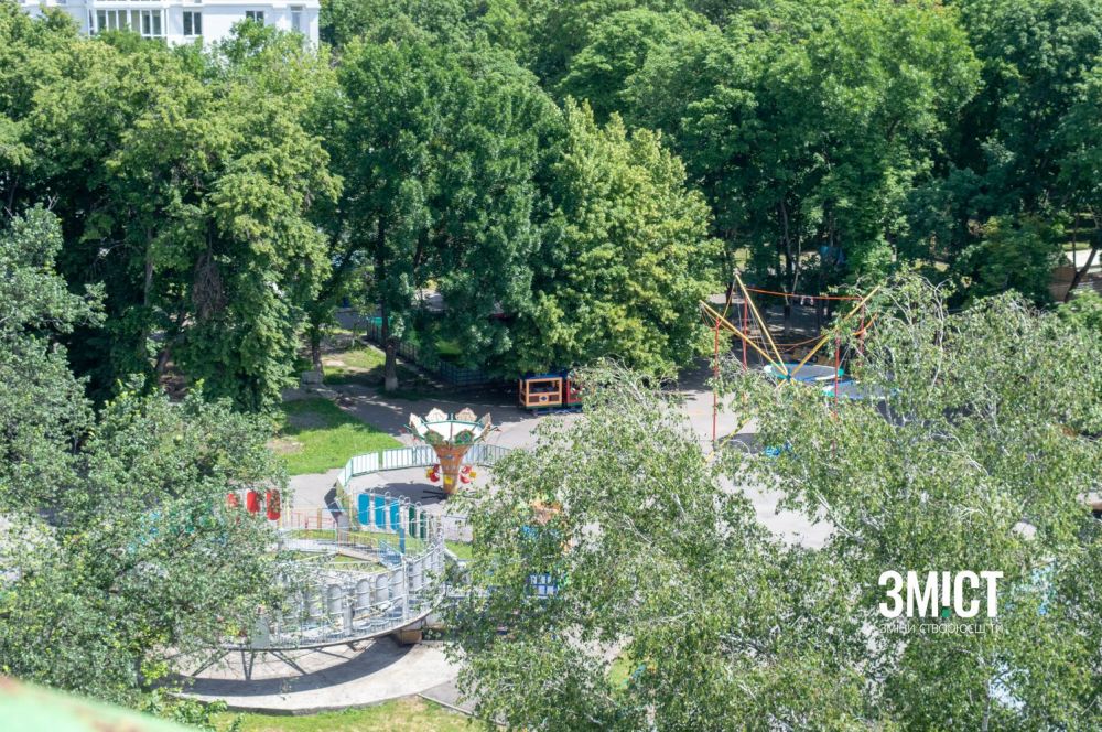 Парк «Перемога» з «Колеса огляду»